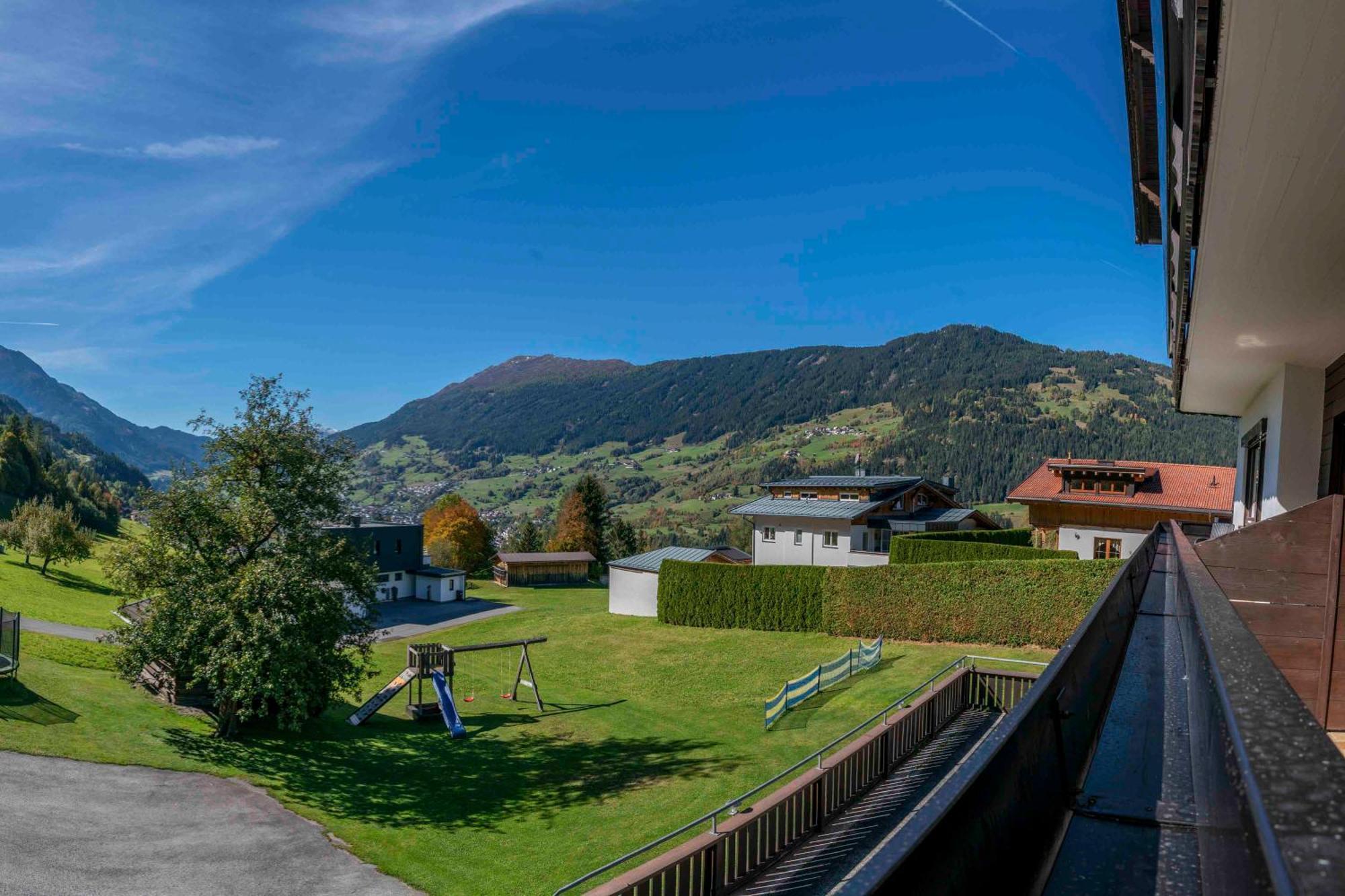Ferienwohnungen Monja Und Dietmar Thoeni Arzl im Pitztal Exterior photo
